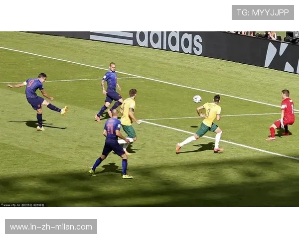 巴萨中路连点配合，德佩停球一脚抽射破门