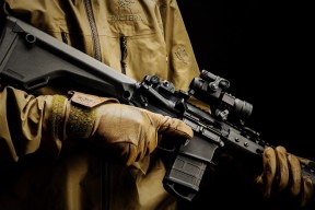 米兰体育官网-主力球员伤愈复出节奏是否影响球队战术执行一致性