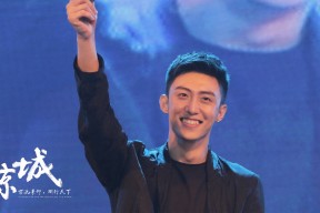 米兰体育-中国男篮年轻球员崭露头角，中国年轻男篮球运动员