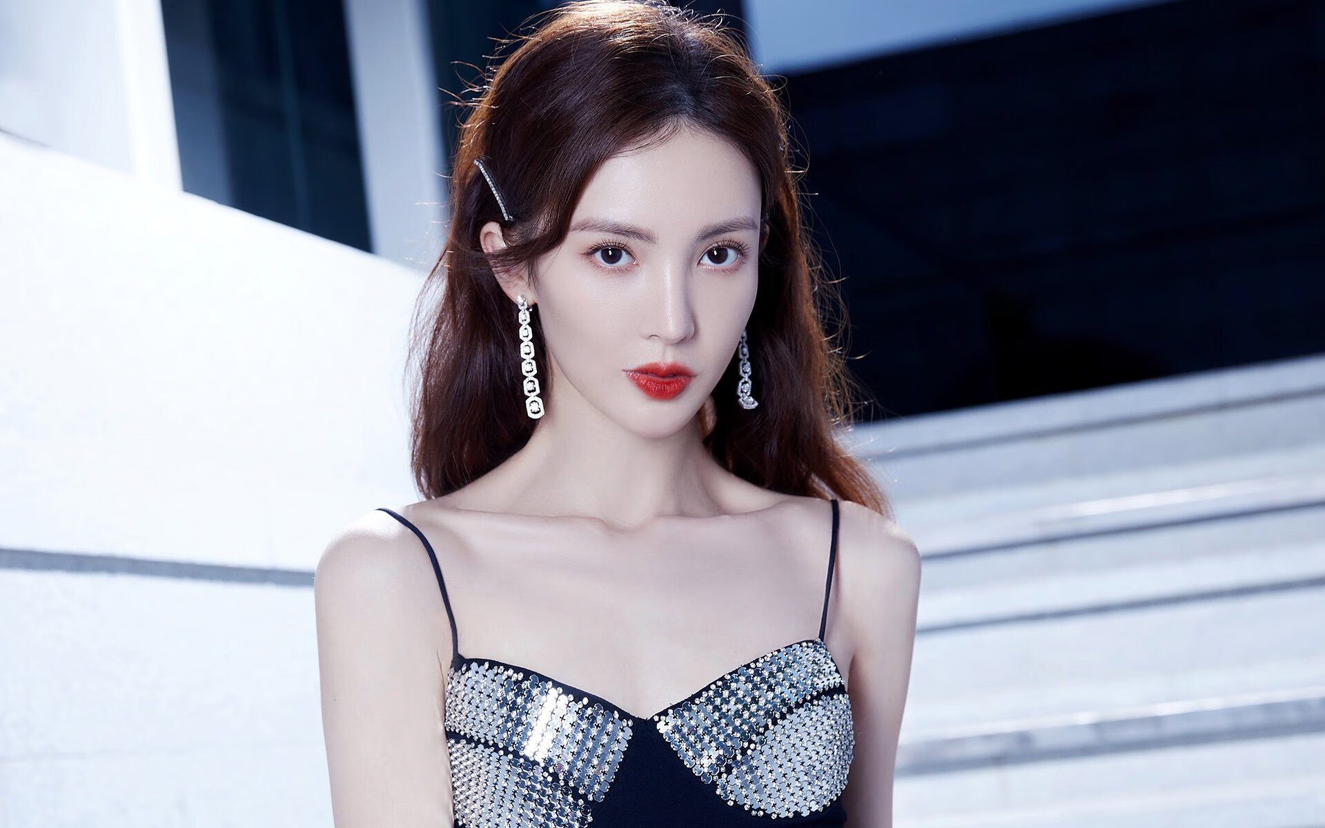 “欧足联 vs FIFA:全球俱乐部控制权之争持续升级”