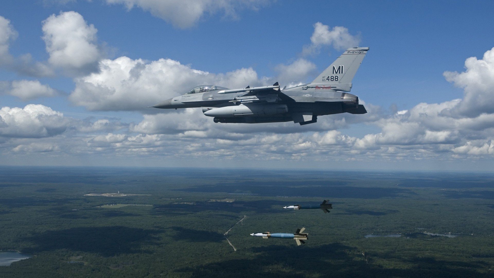 划频演变趋势:中国节奏趋稳,美国加快,划频和划距对游进速度有什么关系